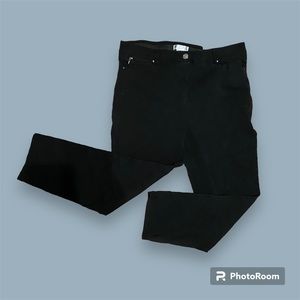 89th & Madison Black Pants 16P